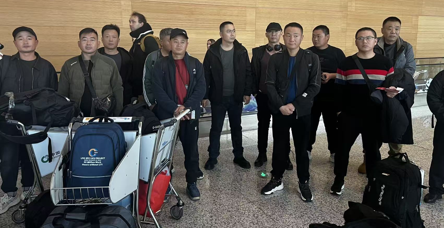 20251222（阿聯(lián)酋）項目出境